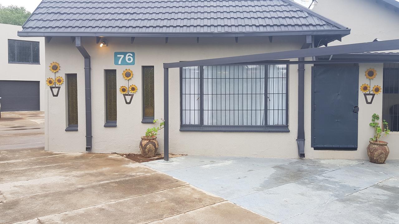 Favour Guest House Polokwane Exteriér fotografie